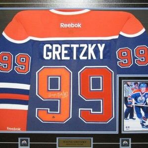 Meet your Posher, Zach